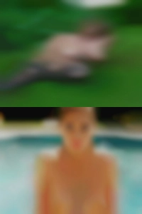 Just simple nude woman adult fun.